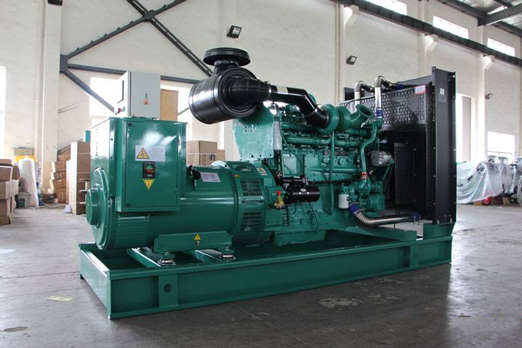 江西320kw康明斯柴油发电车出租_COPY_COPY